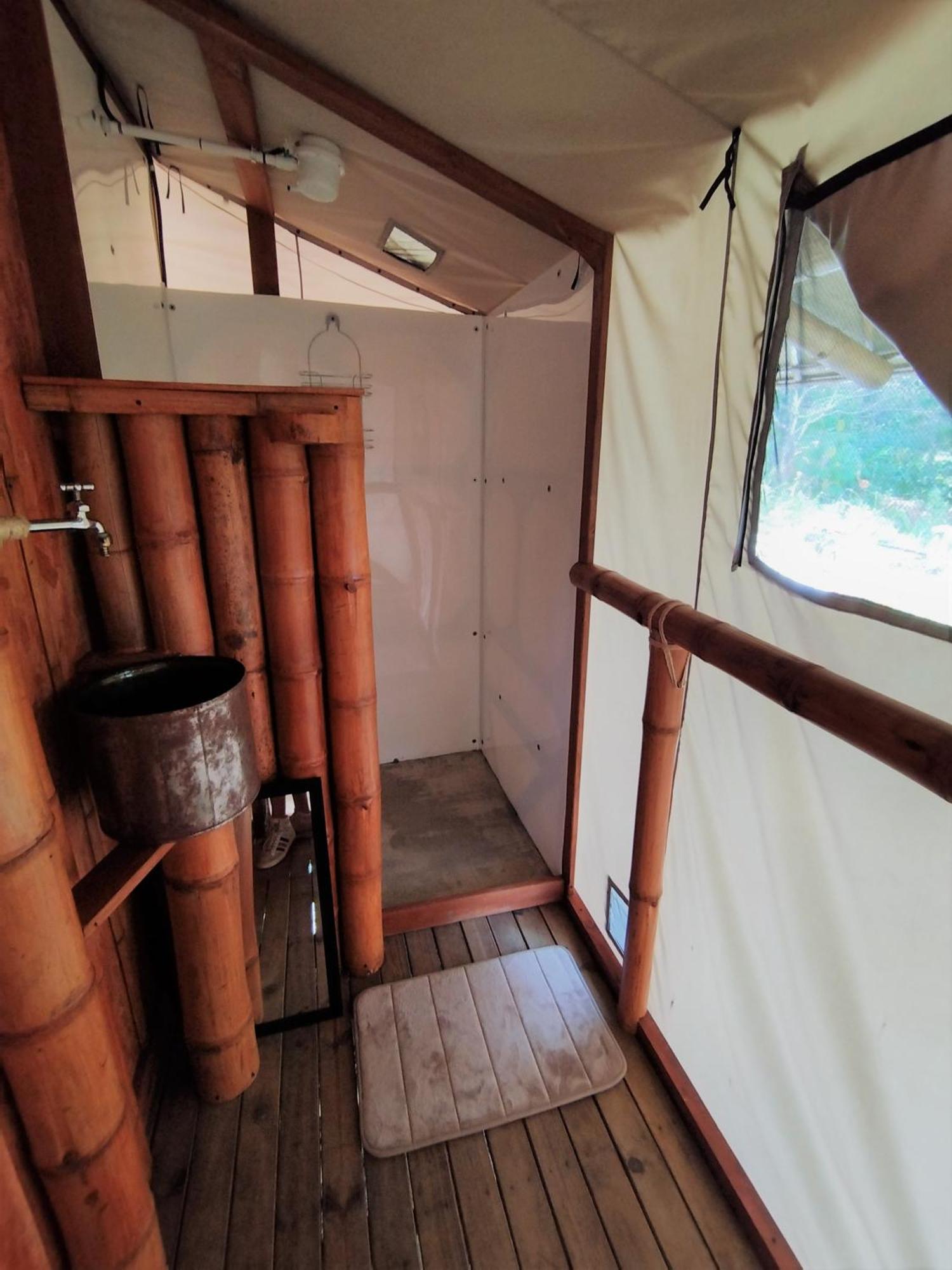 Casa Kayam Art Hostel Coliving Coworking Guatapé 外观 照片