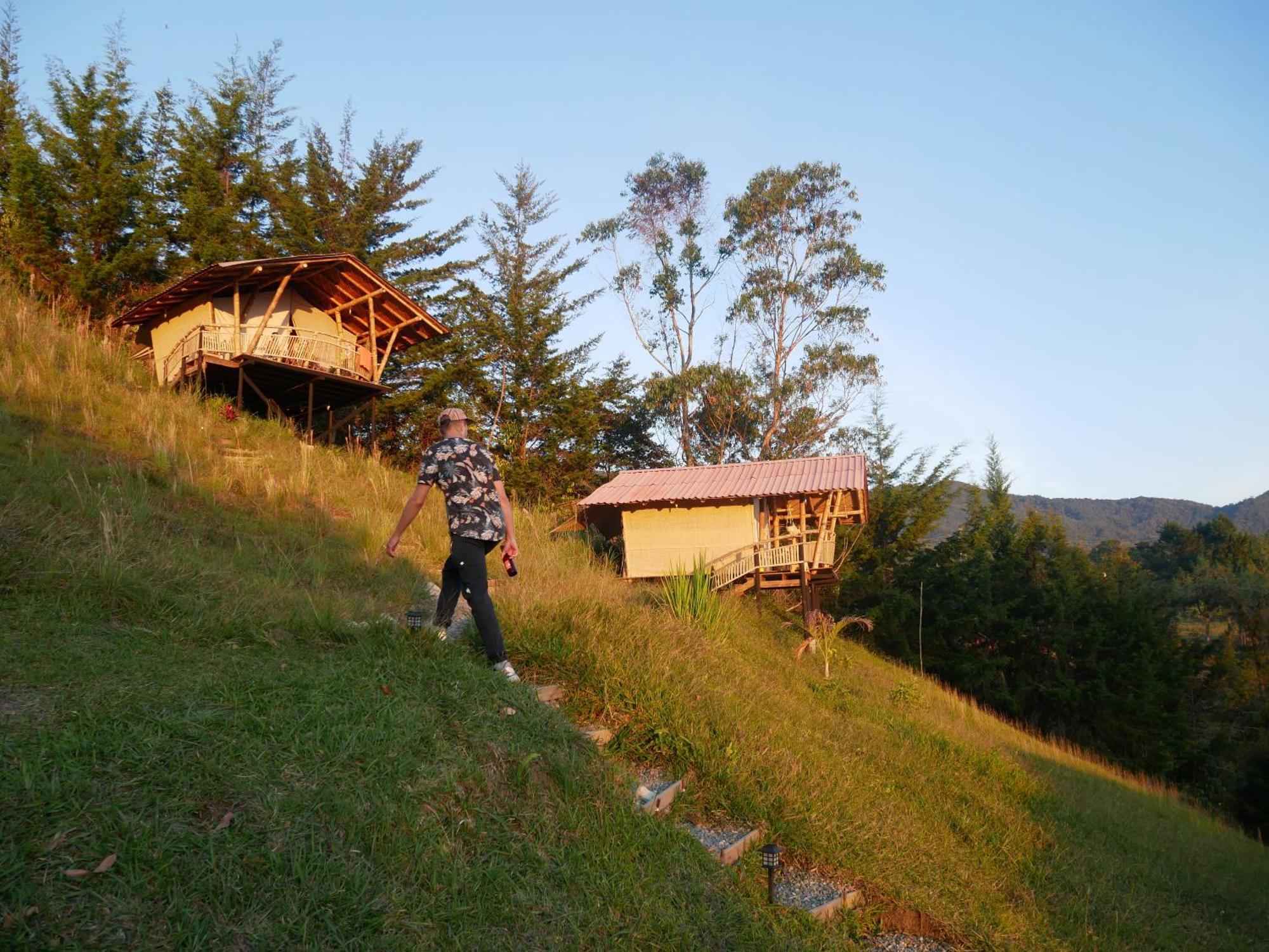 Casa Kayam Art Hostel Coliving Coworking Guatapé 外观 照片