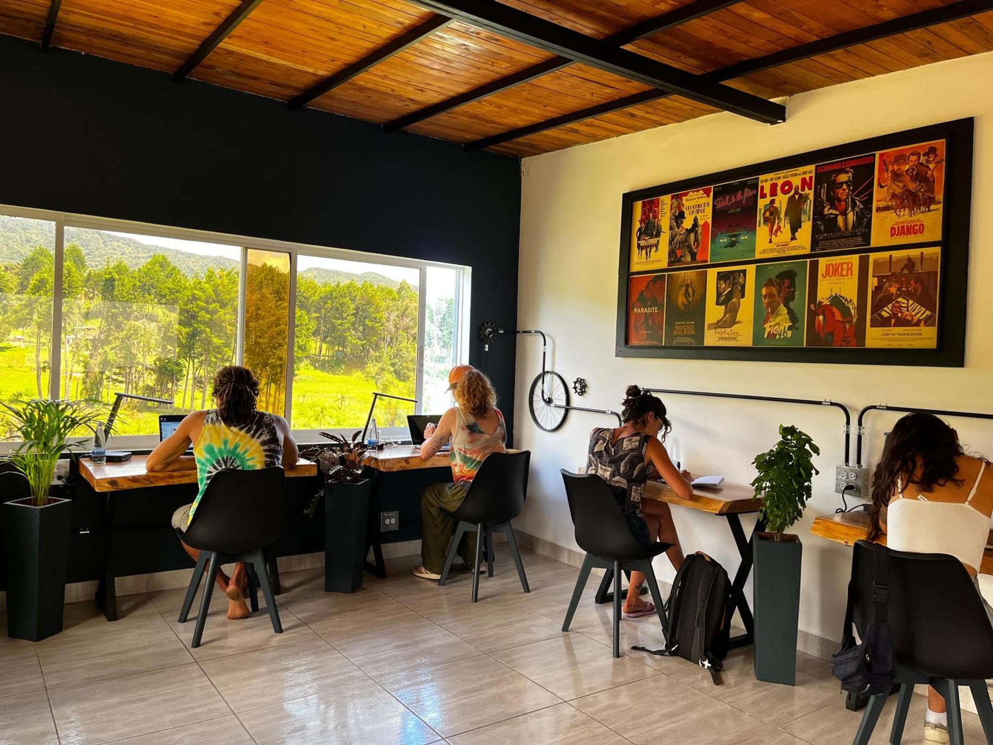 Casa Kayam Art Hostel Coliving Coworking Guatapé 外观 照片