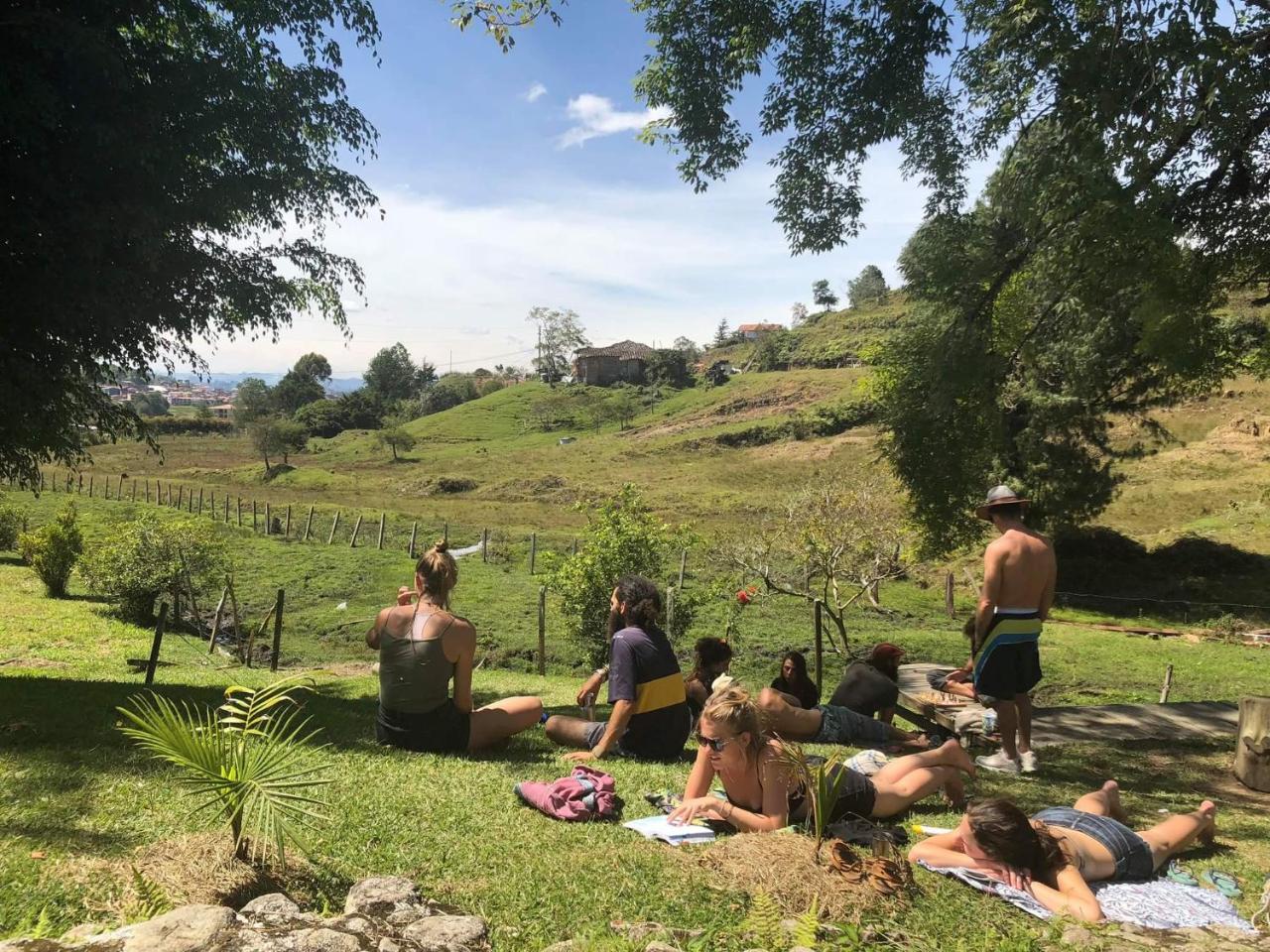 Casa Kayam Art Hostel Coliving Coworking Guatapé 外观 照片